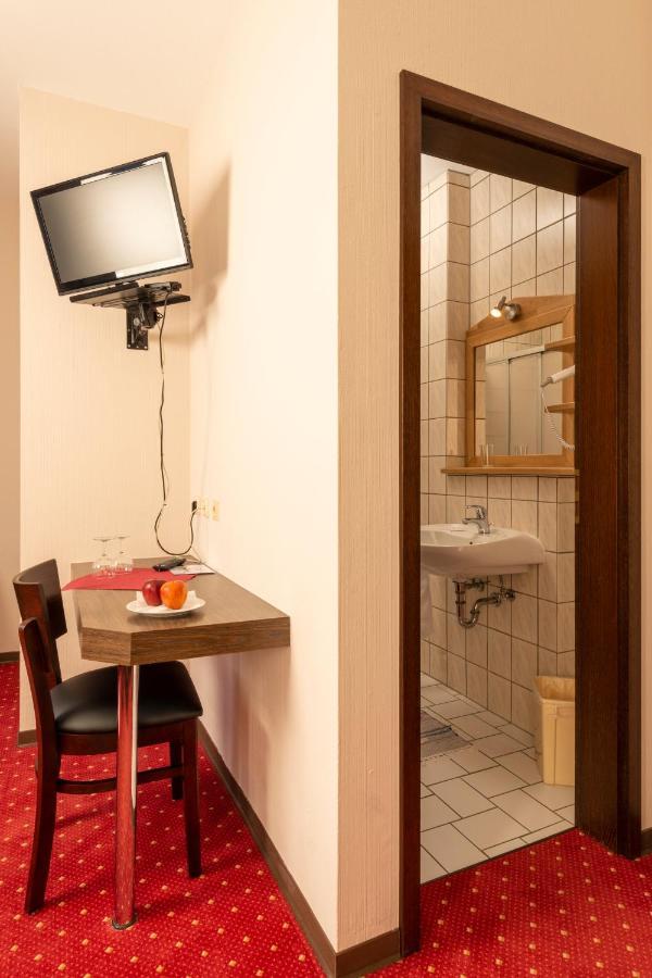 Hotel Restaurant Haesfeld Uberherrn Екстер'єр фото
